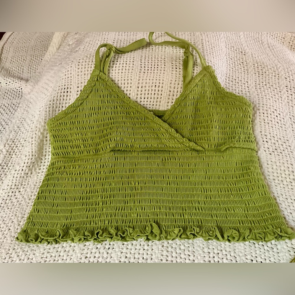 Rue 21 ribbed crop top. Size XL